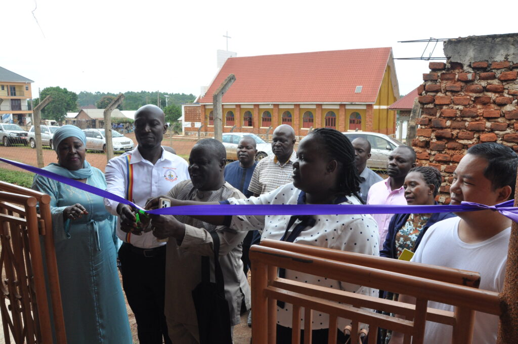 Photo moment: Stakeholders during the opening of the Chili Coordination Office, Kamuli District, led by DG Mula Anthony, District Chairperson Ms. Sarah Sambya, Busoga District Production Officers, Busoga Kingdom ministers, BCD Chinese partners, and other stakeholders.